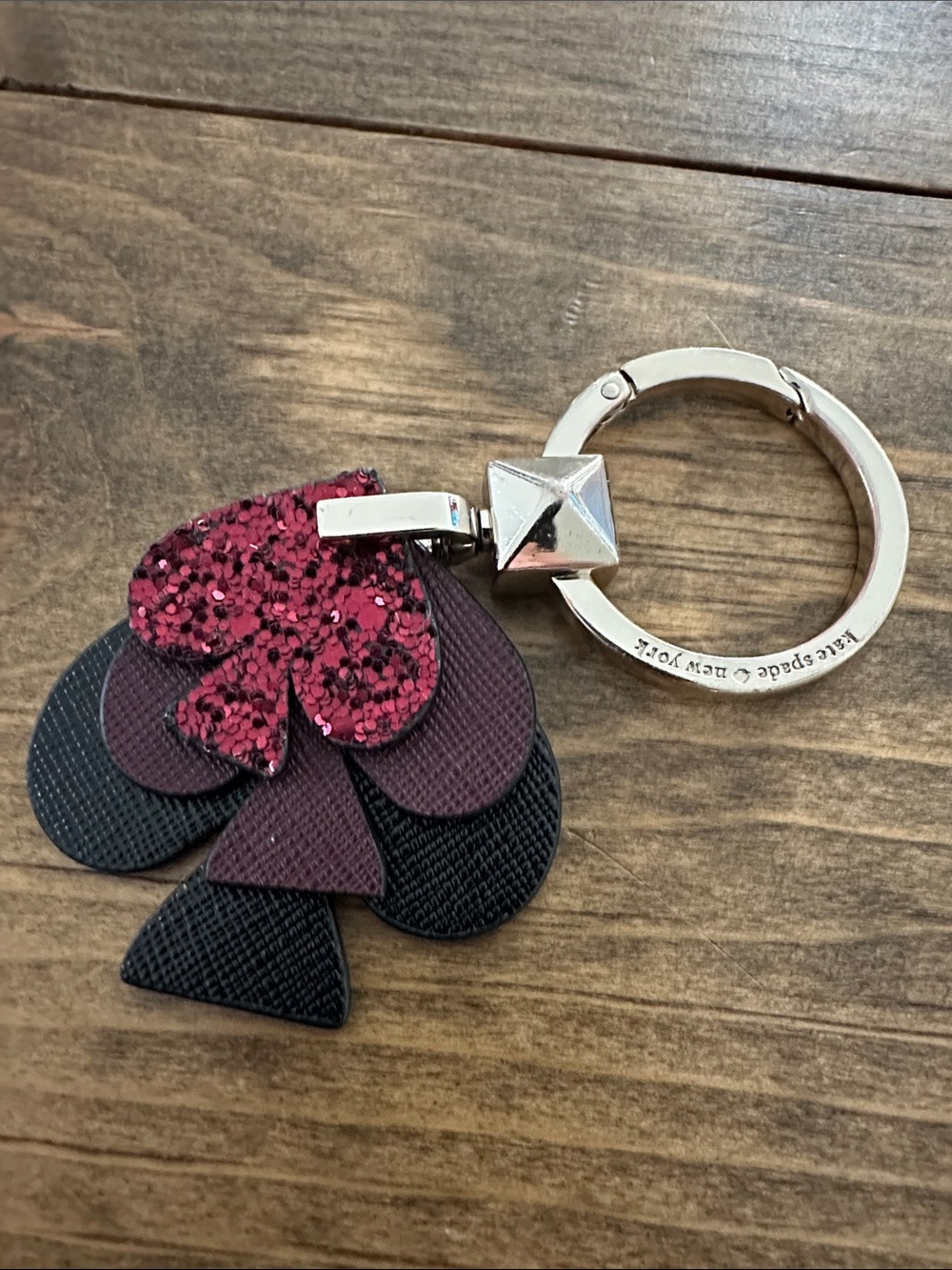 kate spade Burgundy Glitter and Black Clover Key Ring